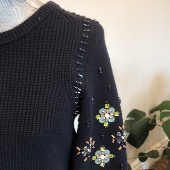 NWT. Never worn. Gorgeous Banana republic blue sweater. Size small. - Picture 3 of 8